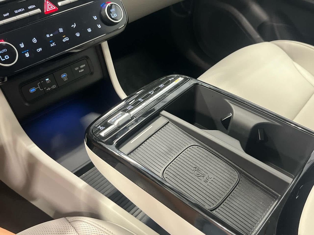 2025 Hyundai Tucson Limited - Photo 36