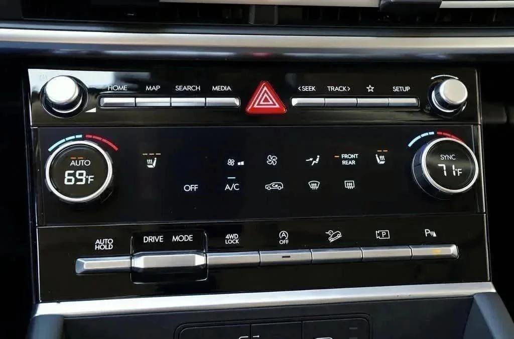 2026 Hyundai Santa Fe SEL - Photo 18
