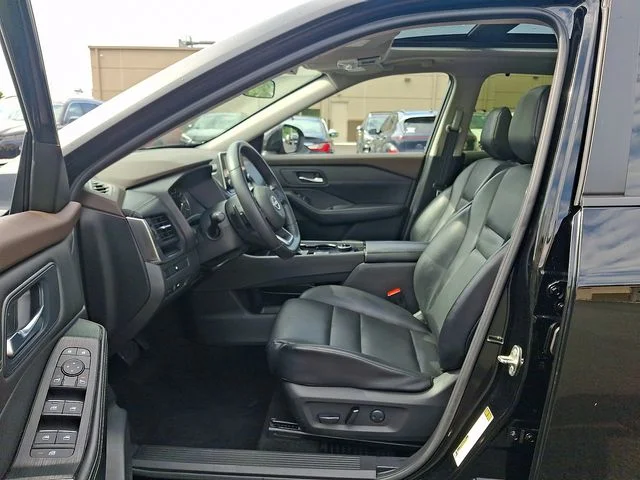 Used 2023 Black Nissan SV image 13