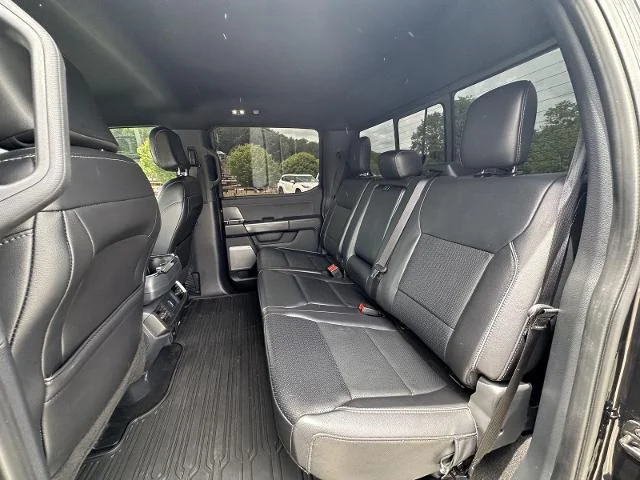 Used 2024 Agate Black Metallic Ford LARIAT image 24