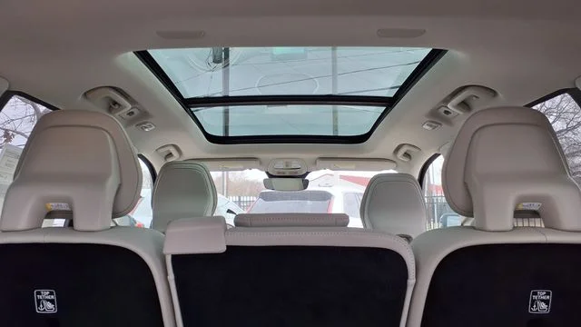 New 2026 Denim Blue Volvo Ultra image 18