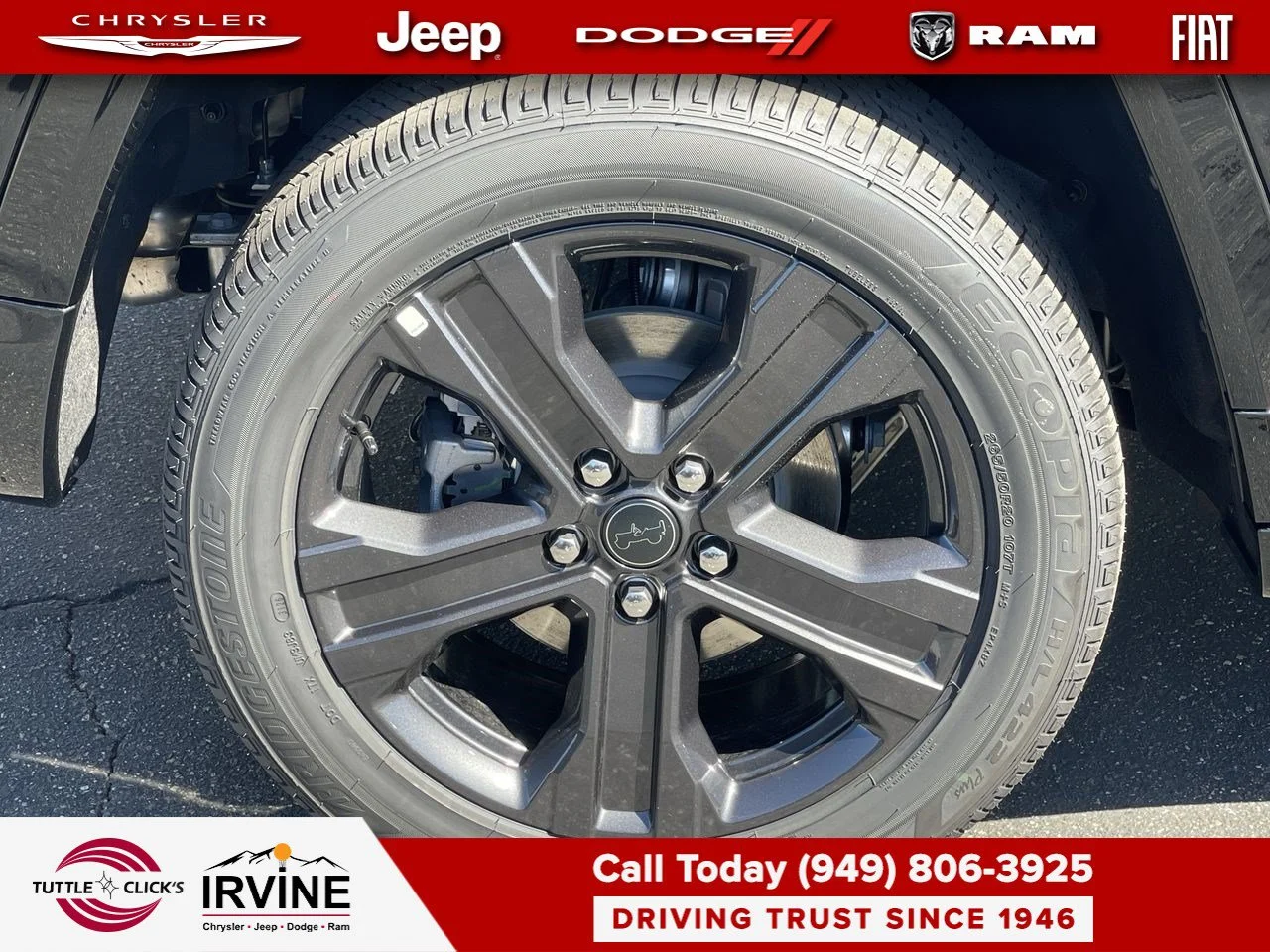 New 2027 High-Gloss Black Paint Jeep Limited Reserve image 17