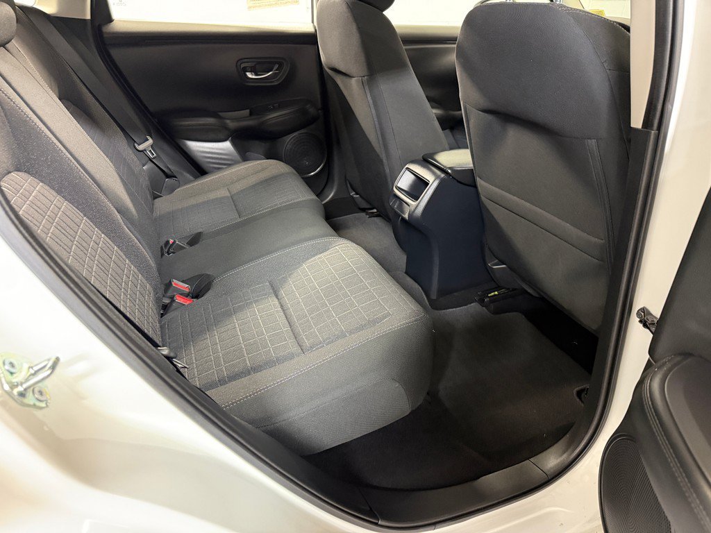 Used 2024 Platinum White Pearl Honda LX image 31