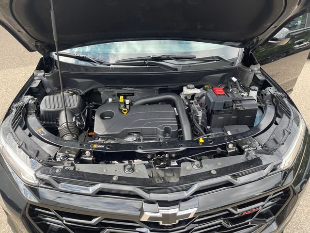 Certified Used 2025 Mosaic Black Metallic Chevrolet RS image 21
