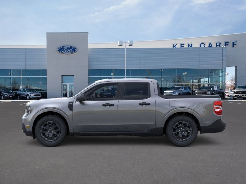New 2026 Carbonized Gray Metallic Ford XLT image 3