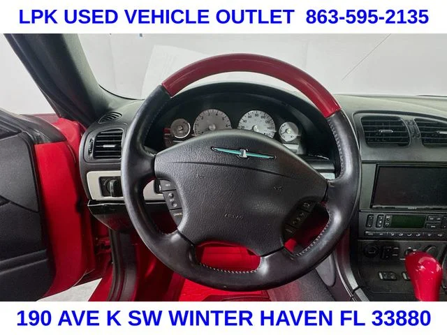 Used 2004  Ford Base image 11