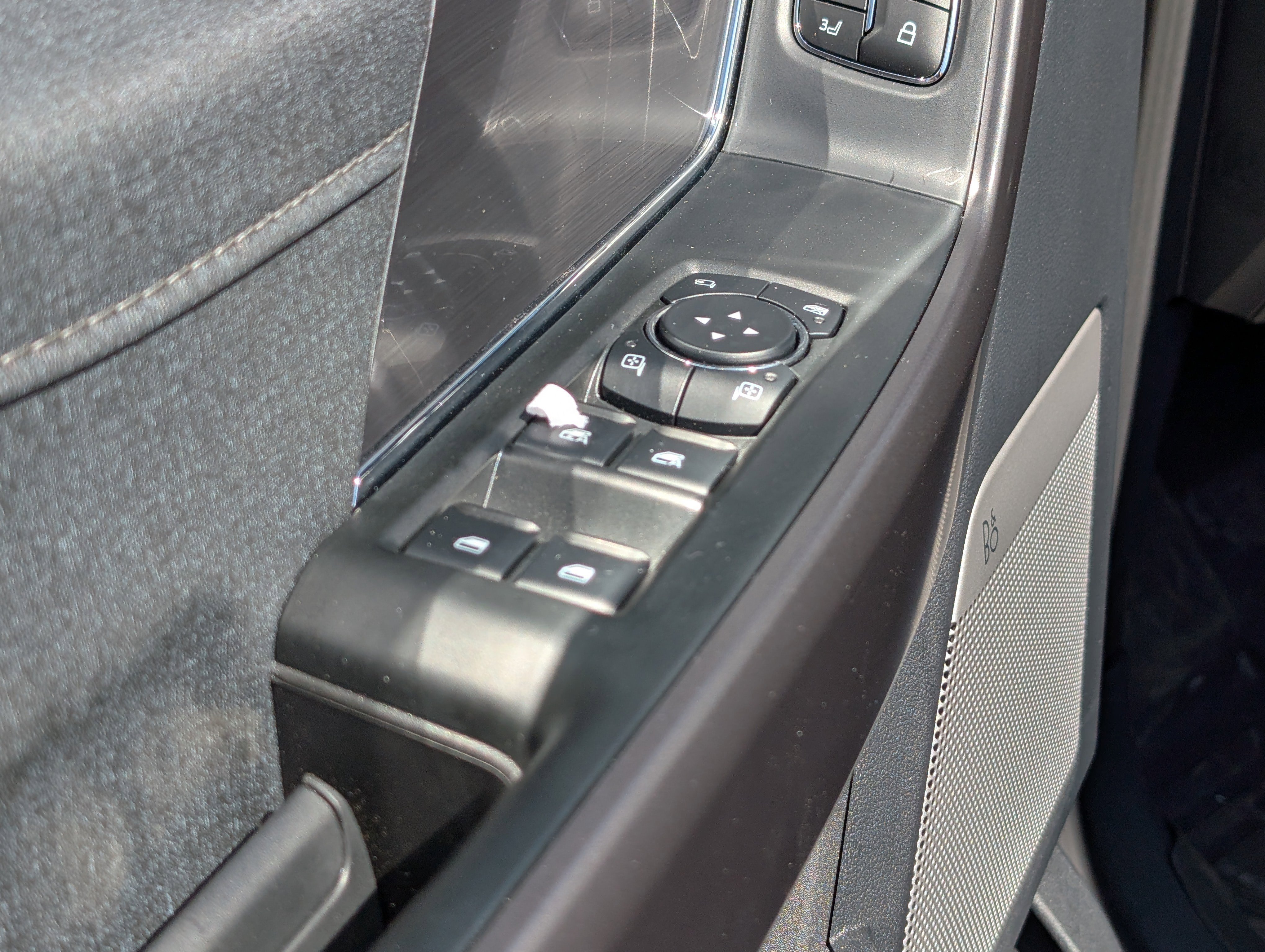 New 2026 STAR WHITE FORD Lariat image 17