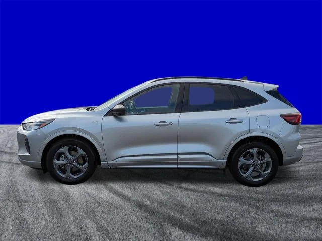 Certified Used 2023 Iconic Silver Metallic Ford ST-Line image 7
