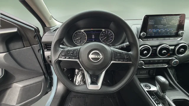 Used 2025  Nissan SV image 12