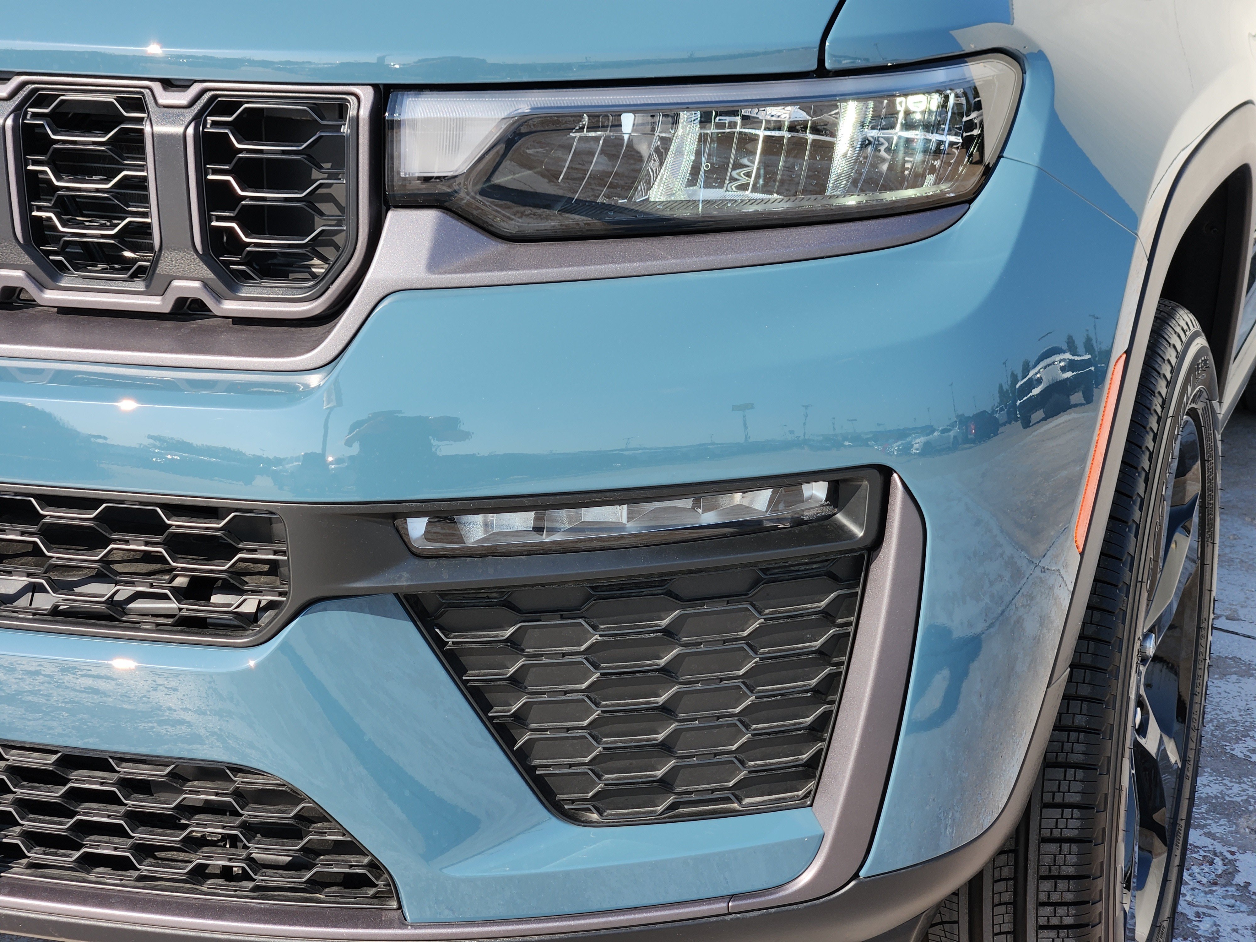 New 2026 Steel Blue Exterior Paint Jeep Limited image 6