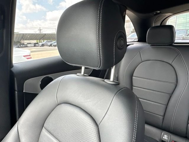 Used 2022 Silver Mercedes-Benz GLC 300 image 43