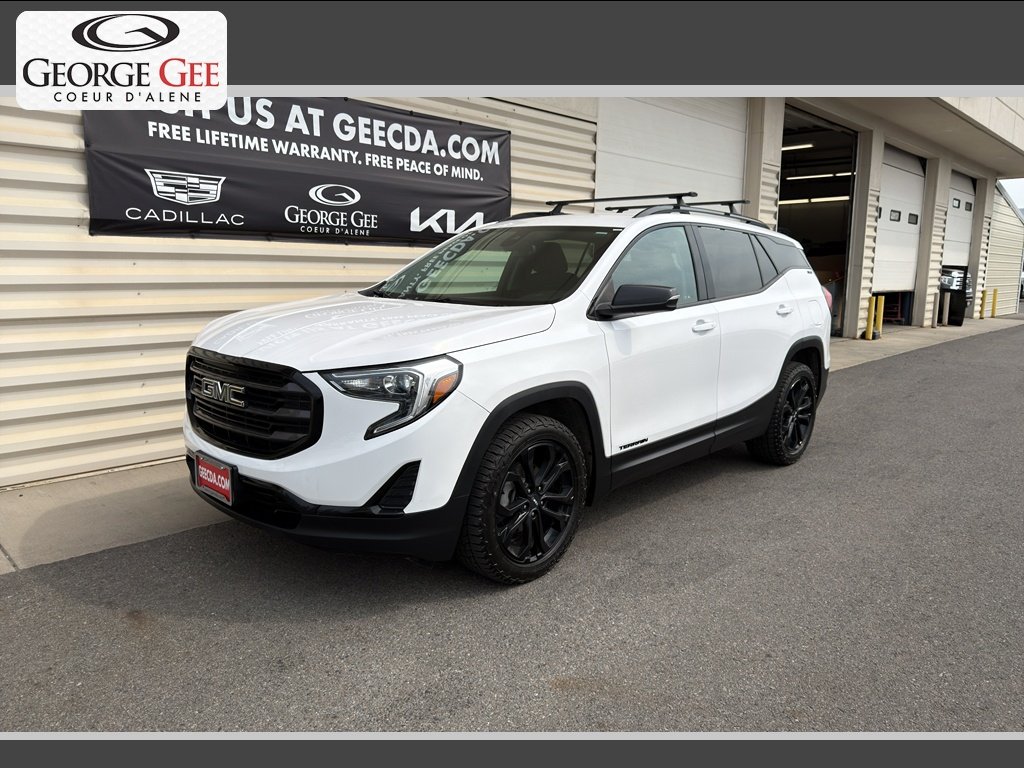 Used 2020 Summit White GMC SLE image 1