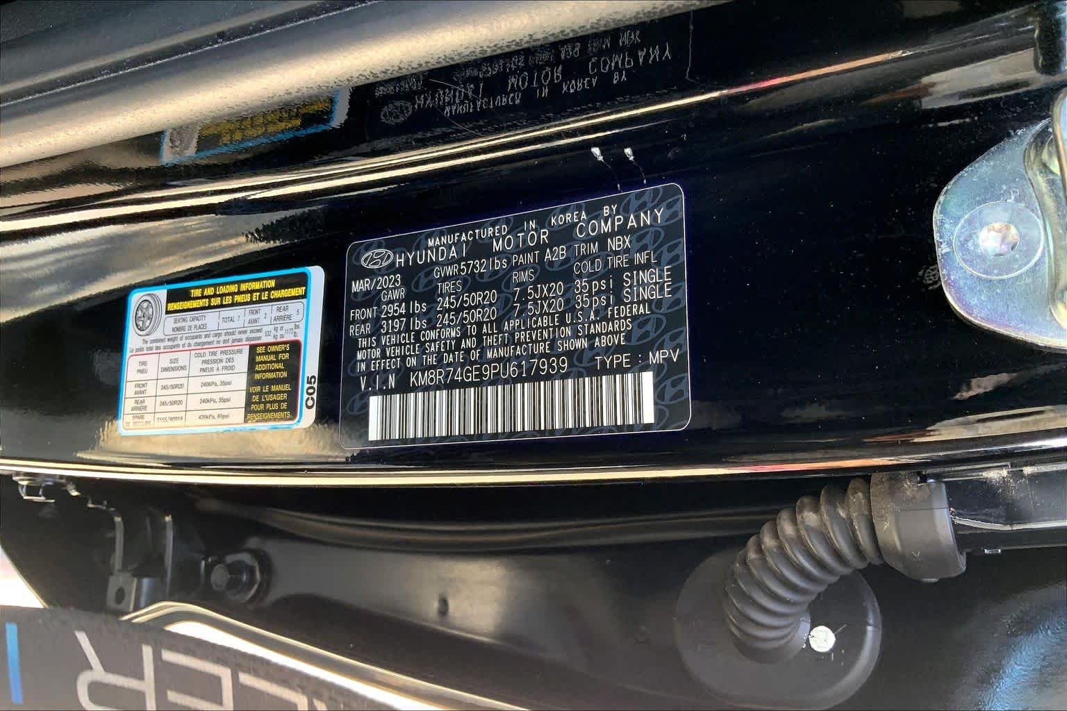 Used 2023 Abyss Black Pearl Hyundai Calligraphy image 33