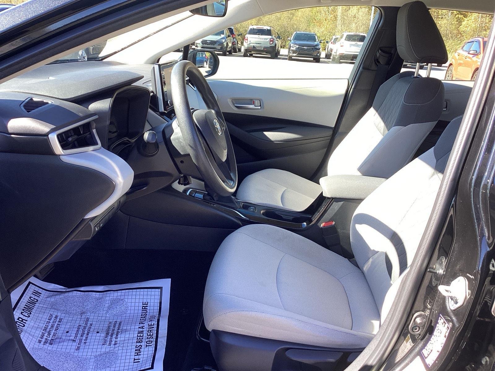 Used 2020 Black Sand Pearl Toyota LE image 14