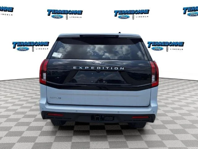 New 2026 Space Silver Metallic Ford Active image 28