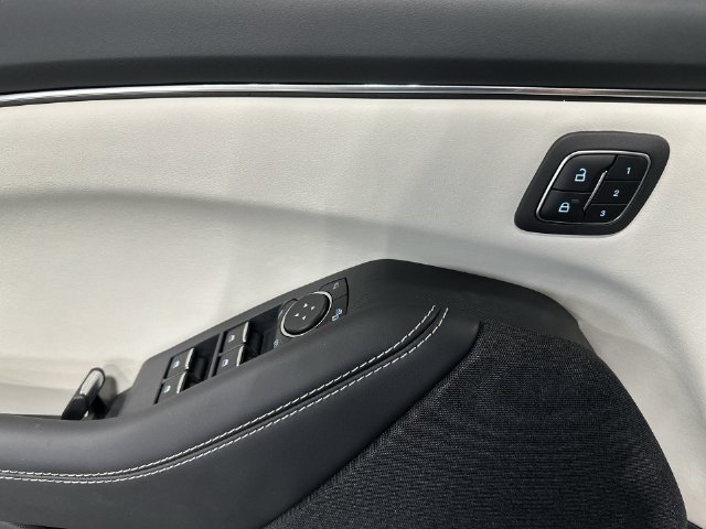 New 2026 White Ford Premium image 19
