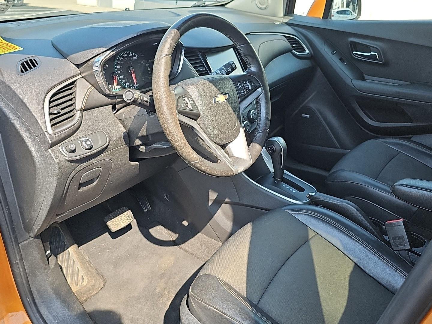Used 2017 Orange Burst Metallic Chevrolet LT image 13