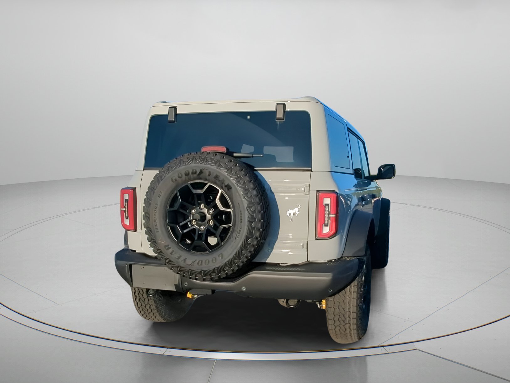 New 2026 Avalanche Gray Ford Badlands® image 22