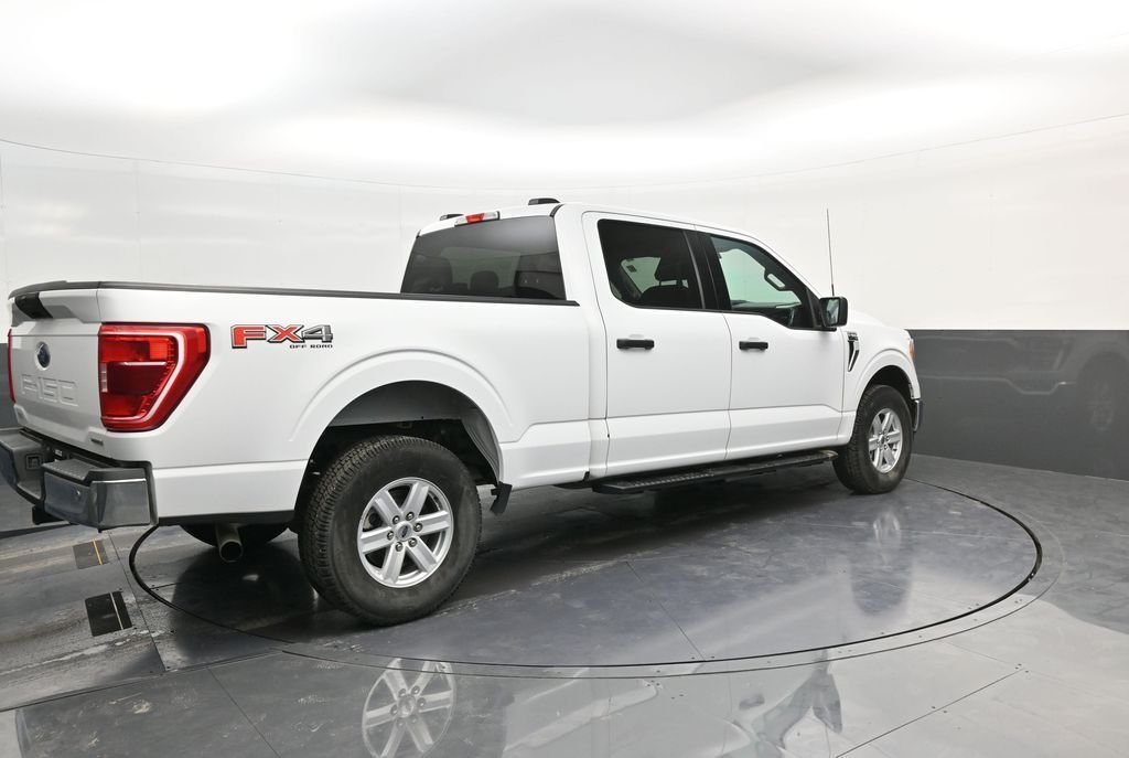 Used 2022 White Ford XLT image 7