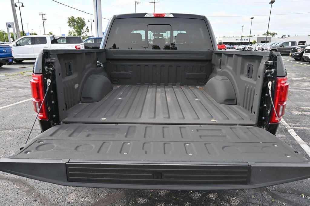 Used 2016 Black Ford Lariat image 12