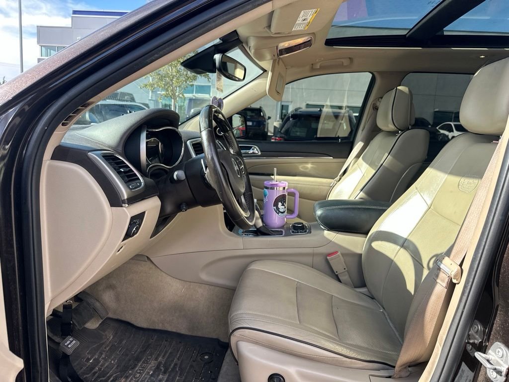 Used 2017 Brown Jeep Overland image 15