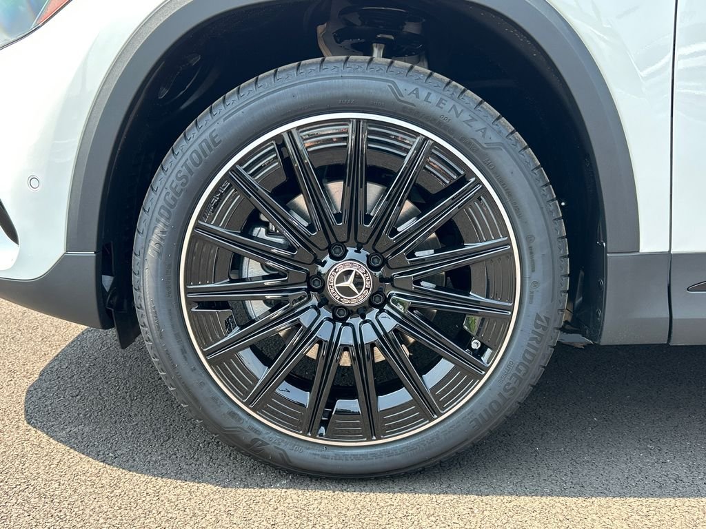 New 2026 Polar White Mercedes-Benz GLA 250 image 31