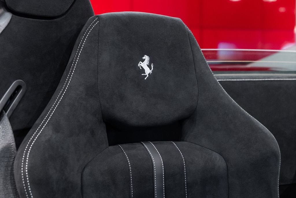 Certified Used 2019 Grigio Ferro Ferrari  image 41