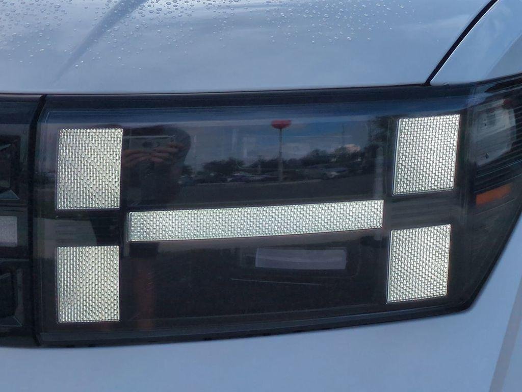 New 2026 White Hyundai XRT AWD image 10