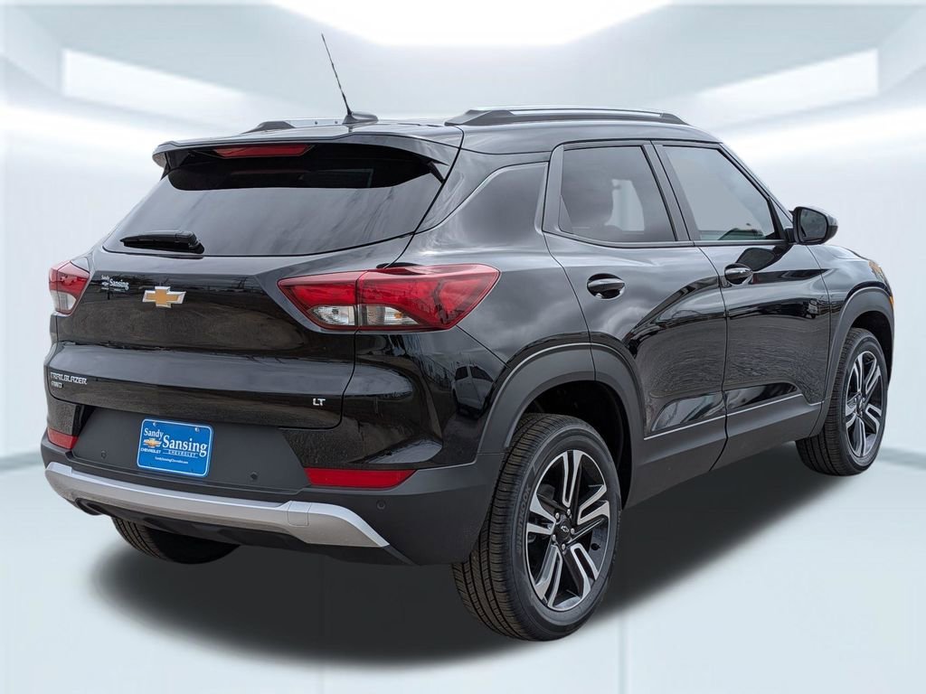 New 2026 Mosaic Black Metallic Chevrolet LT image 7