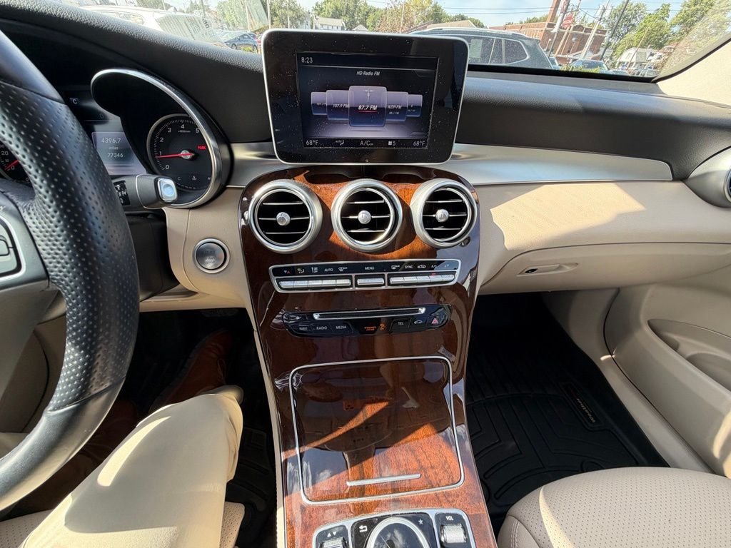 Used 2018 Black Mercedes-Benz GLC 300 image 11
