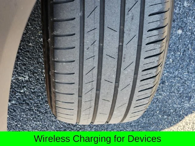 Used 2025 Sterling Gray Metallic Chevrolet LT image 10
