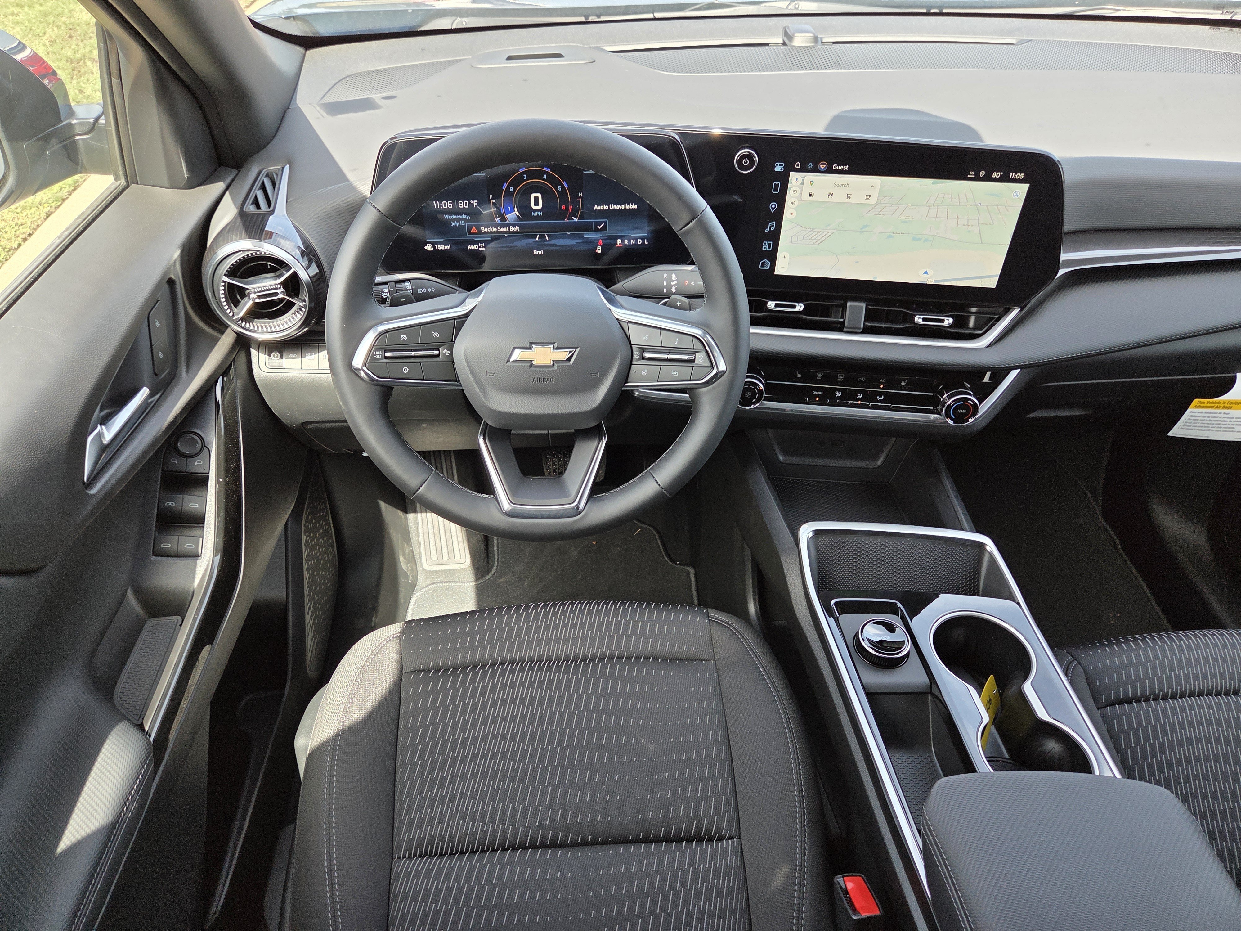 2027 Chevrolet Equinox LT - Photo 7