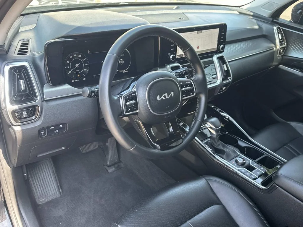 Used 2023 Black Kia SX image 2
