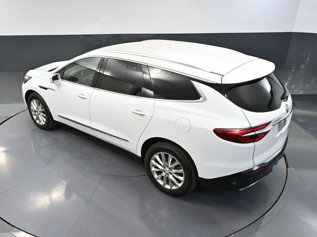 Used 2019 White Buick Essence image 57