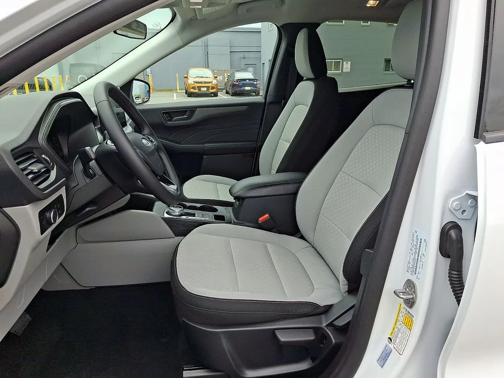 2026 Ford Escape Active - Photo 13