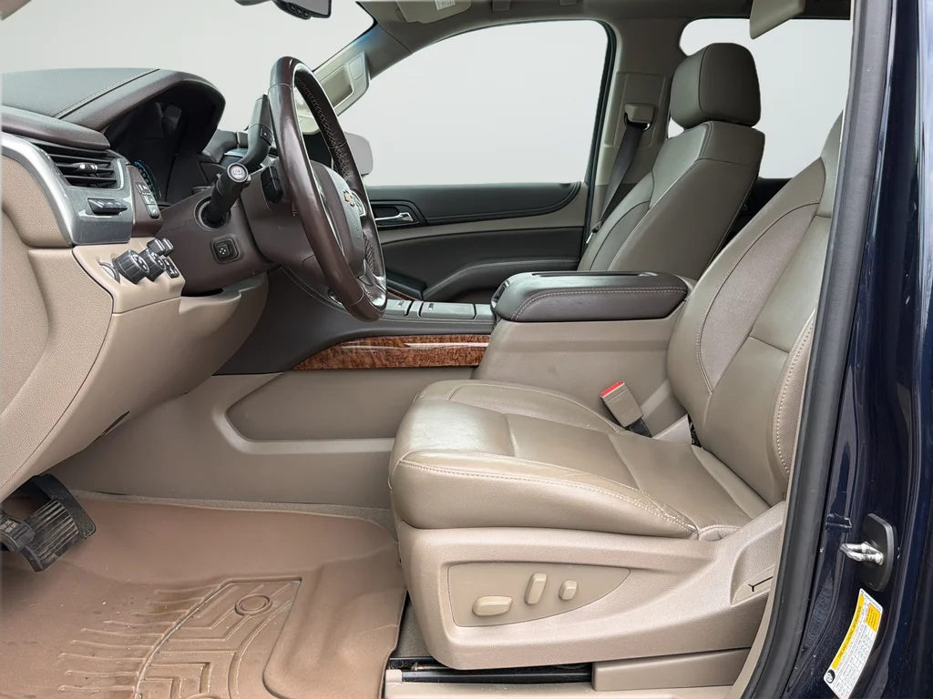 Used 2019 Blue Chevrolet Premier image 10