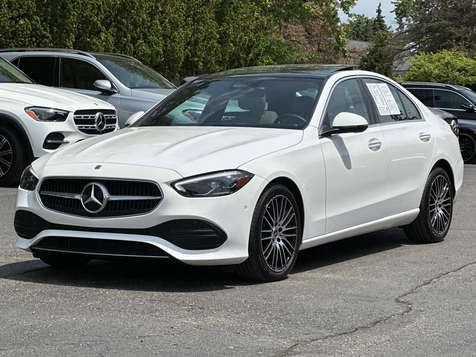 2025 Mercedes-Benz C-Class C 300 4MATIC's photo