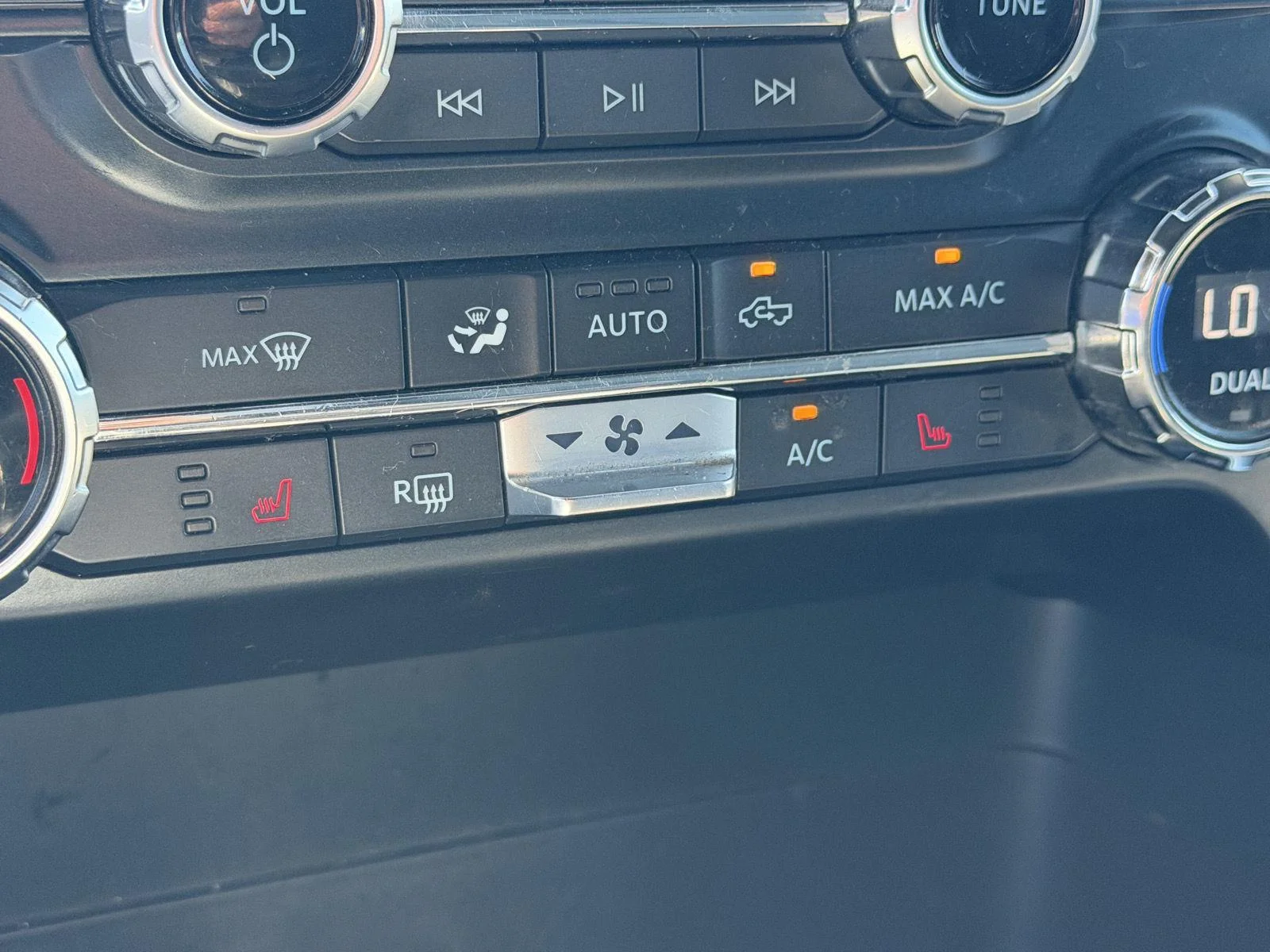Used 2021 Oxford White Ford XLT image 8