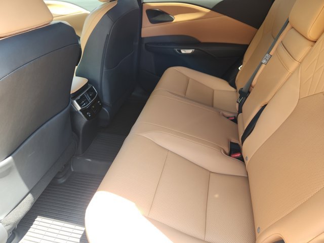 New 2026 Eminent White Pearl Lexus PREMIUM image 26