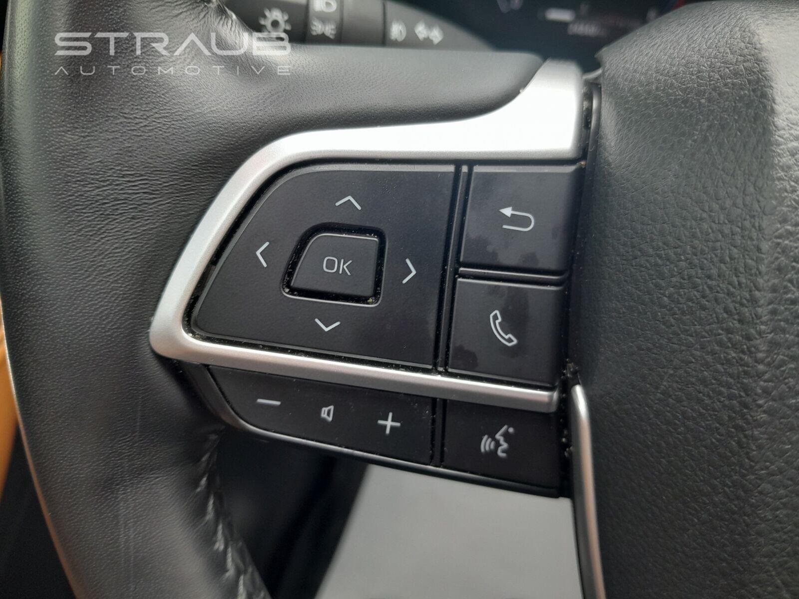2023 Toyota Highlander Platinum - Photo 14