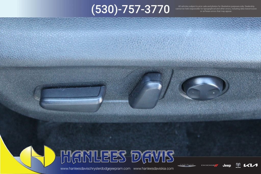 Used 2020 Gray Kia EX Premium image 13