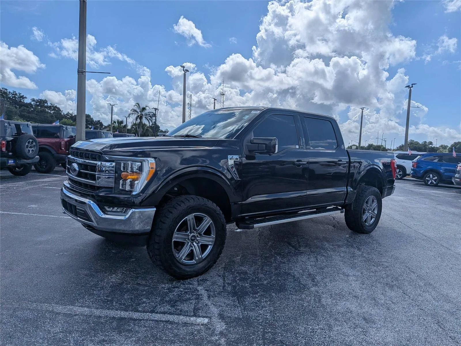 Certified Used 2022 Black Ford Lariat image 7