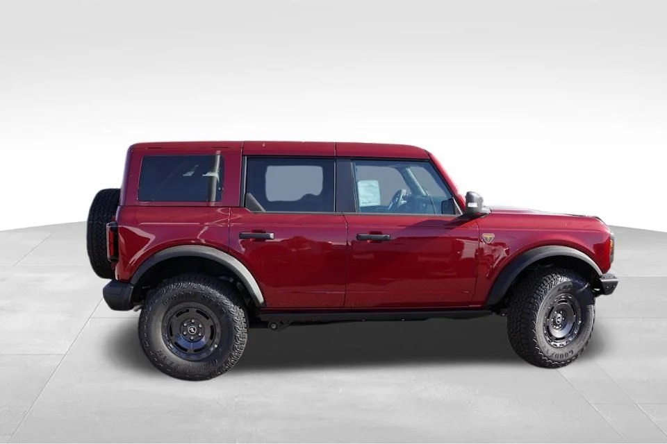 2025 Ford Bronco 4-Door Badlands - Photo 2