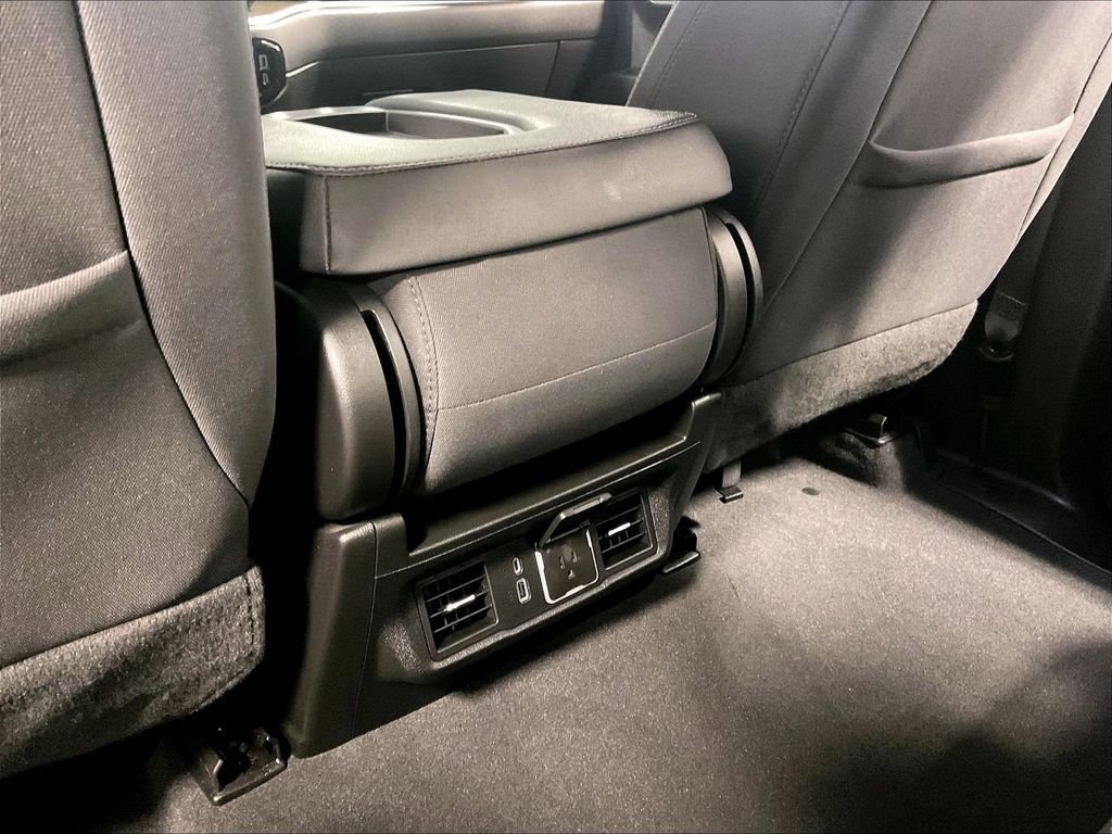 Used 2023 Gray Chevrolet LT image 27