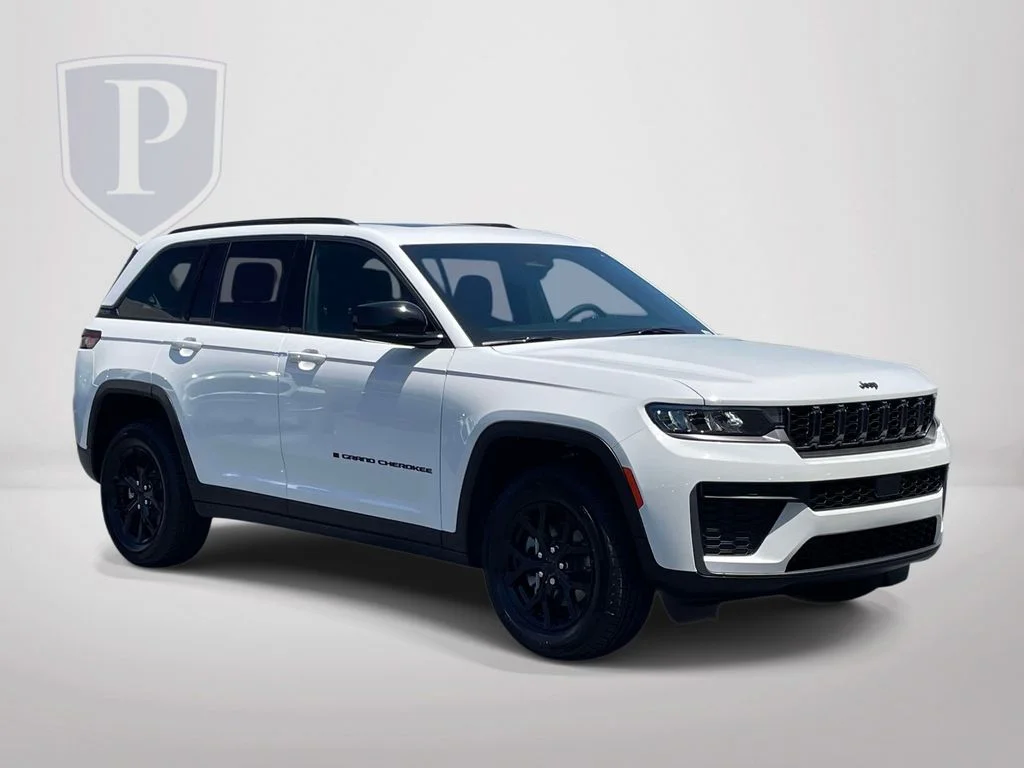 New 2026 Bright White Clear-Coat Exterior Paint Jeep Altitude image 2