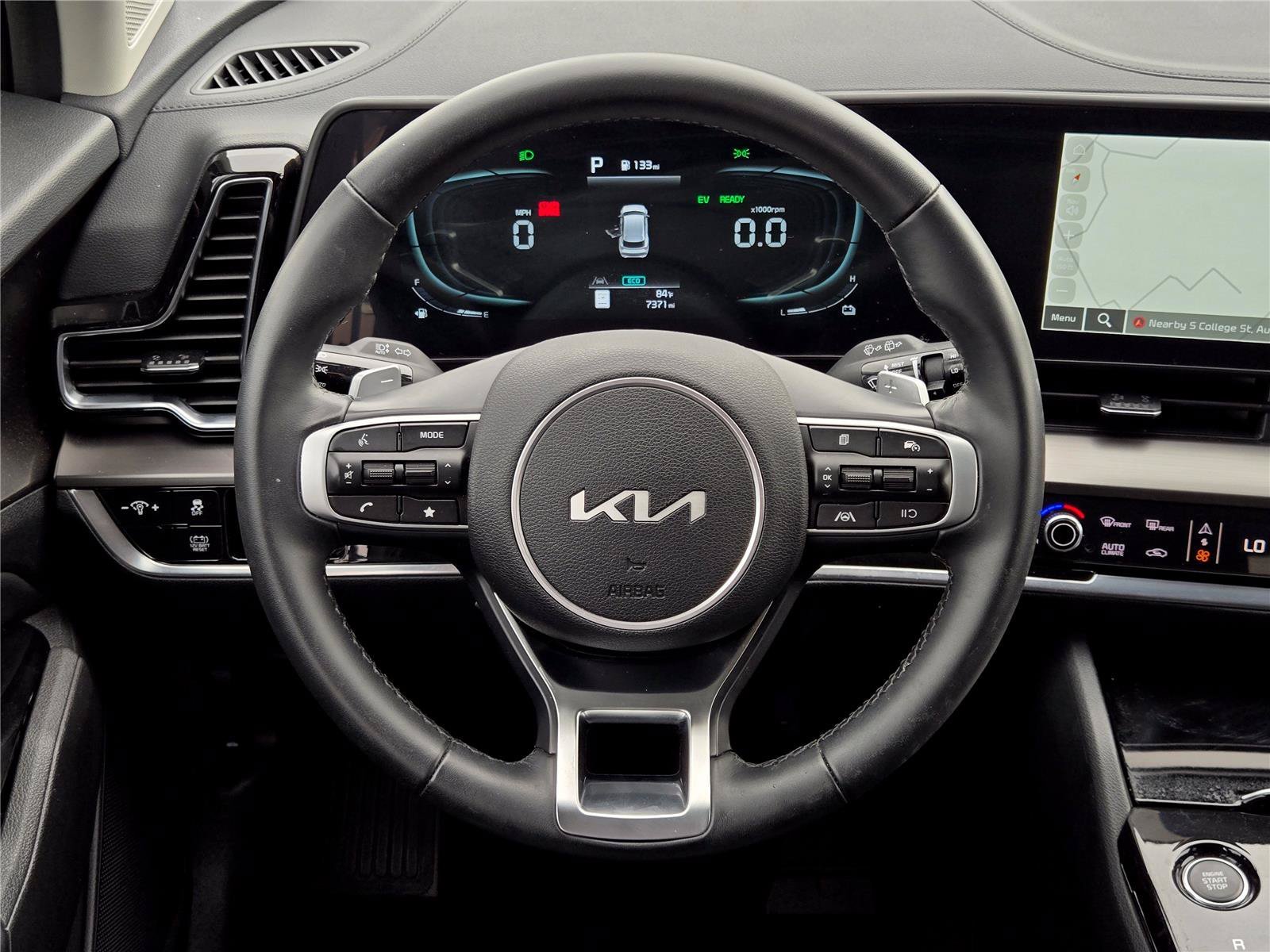 Used 2025 Snow White Pearl Kia EX image 18