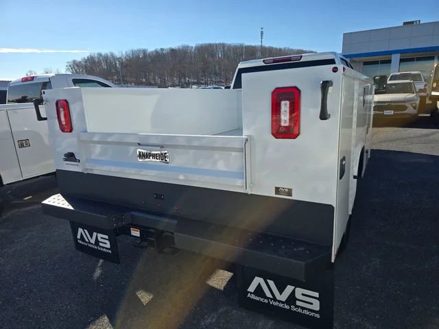 2026 GMC Sierra 3500 Chassis Cab Pro - Photo 29