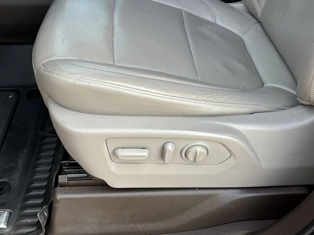 Used 2019 RED QUARTZ TINTCOAT GMC SLT image 17