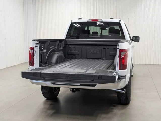 New 2026 Oxford White Ford XLT image 61