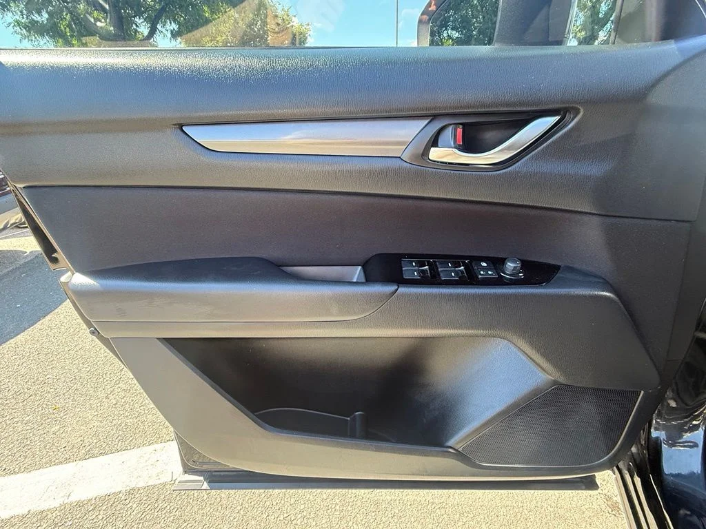 Used 2023 Black Mazda 2.5 S image 23